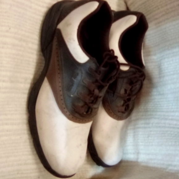 Footjoy golf cleats size 11 brown and white - Picture 1 of 3